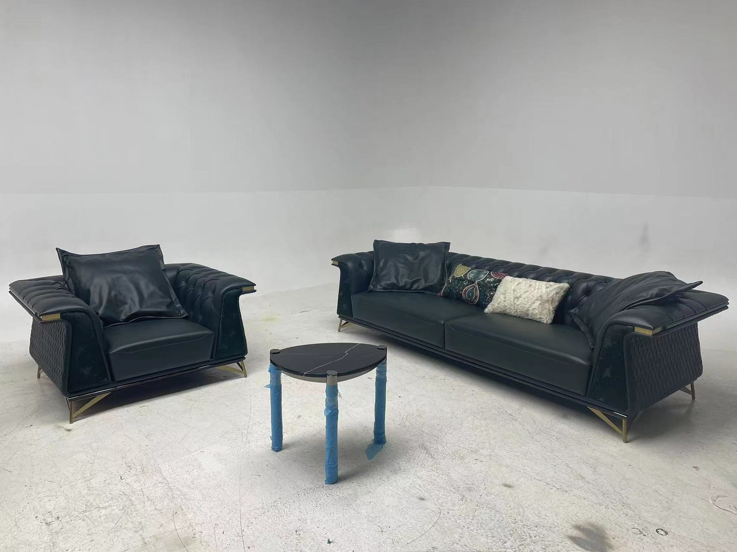 Sofa 24