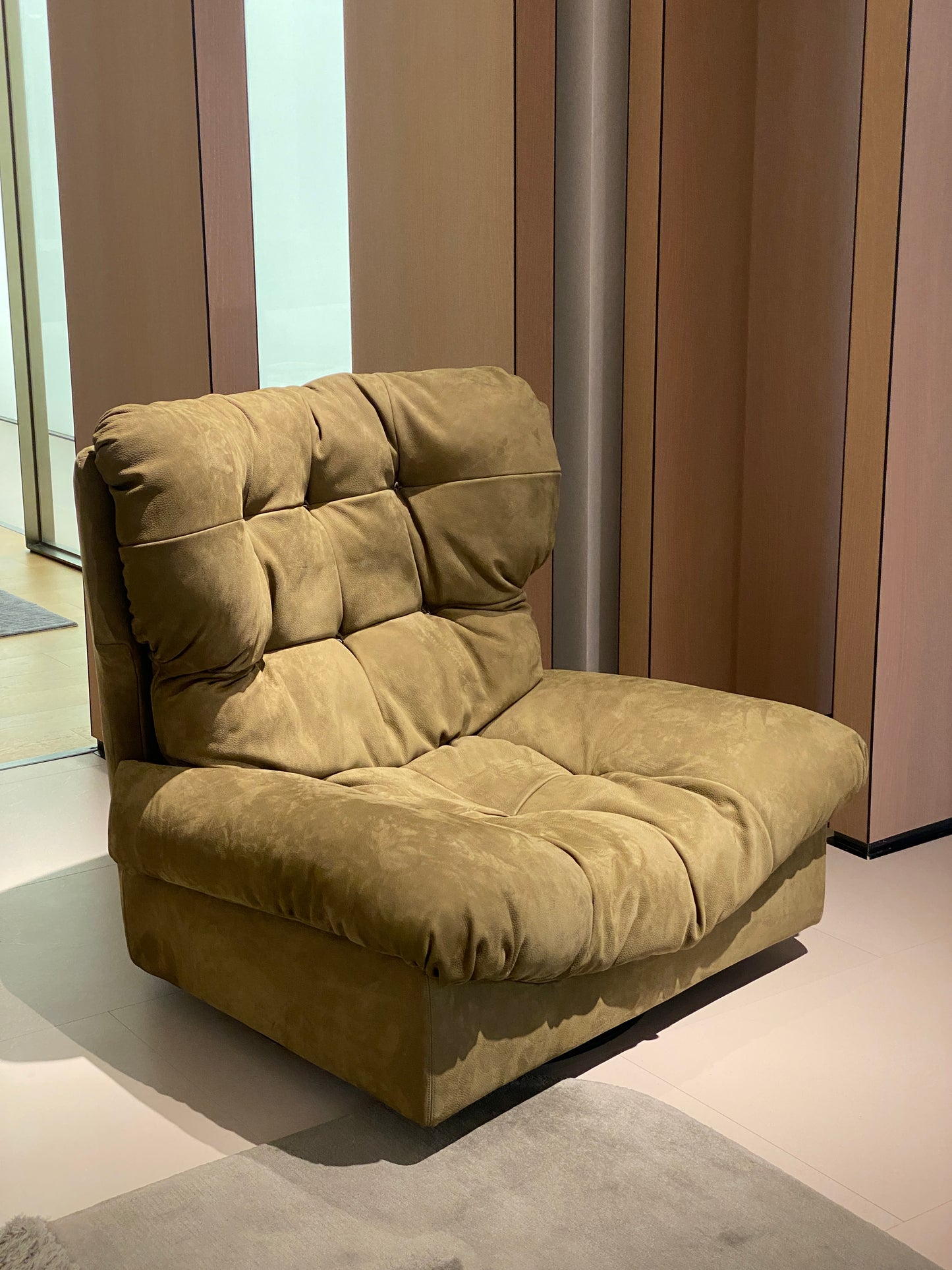 Armchair 06