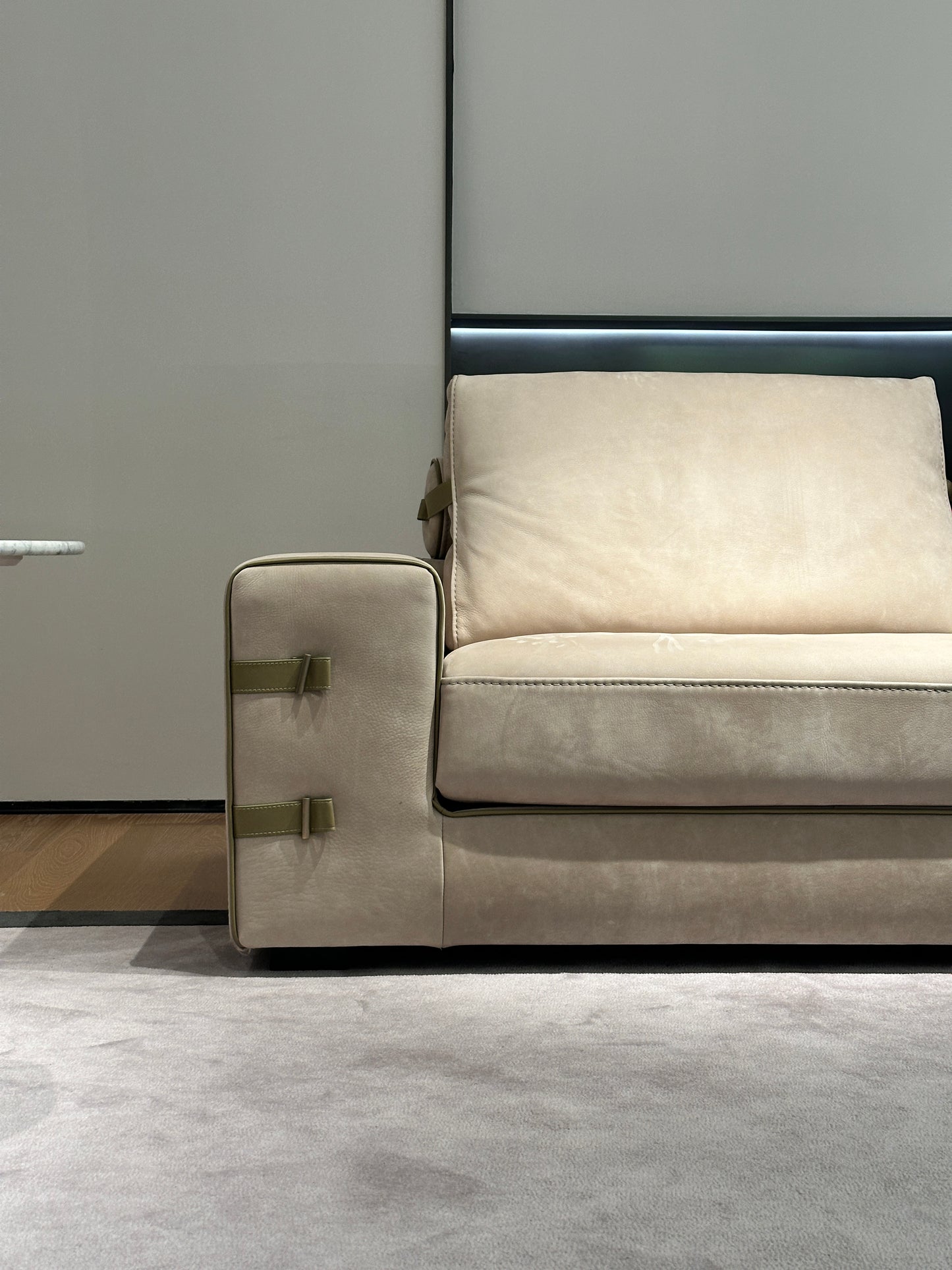 Sofa 19