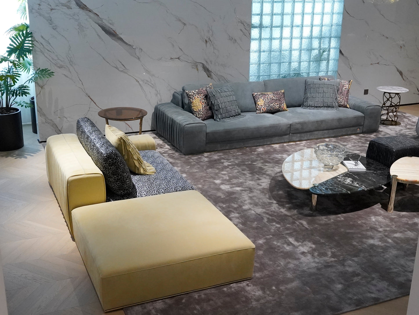 Sofa 23