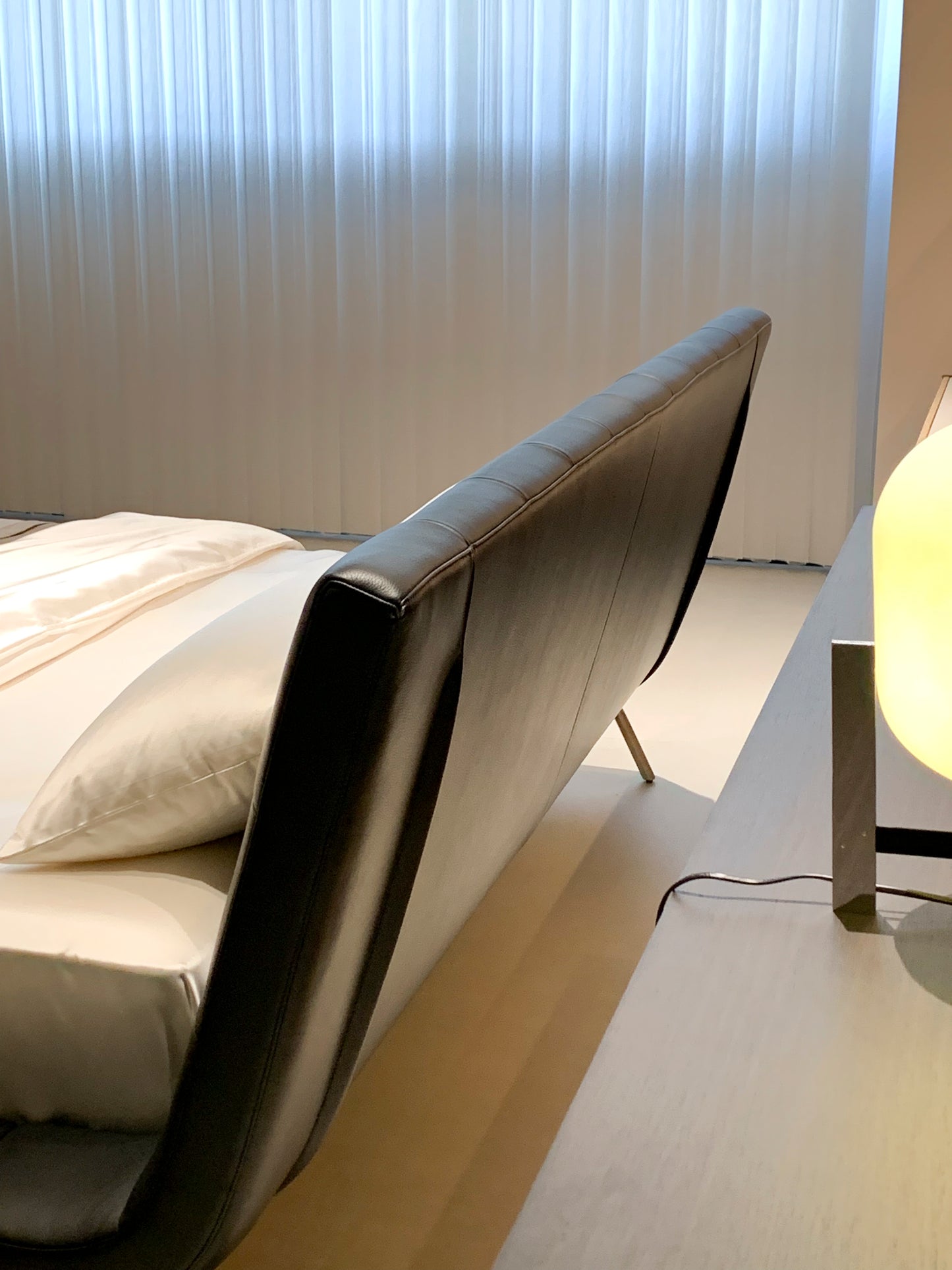 Bed 08