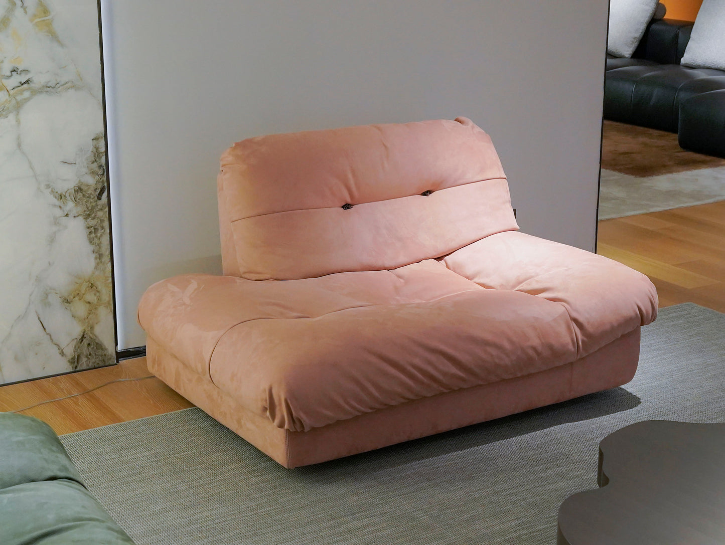 Sofa 17