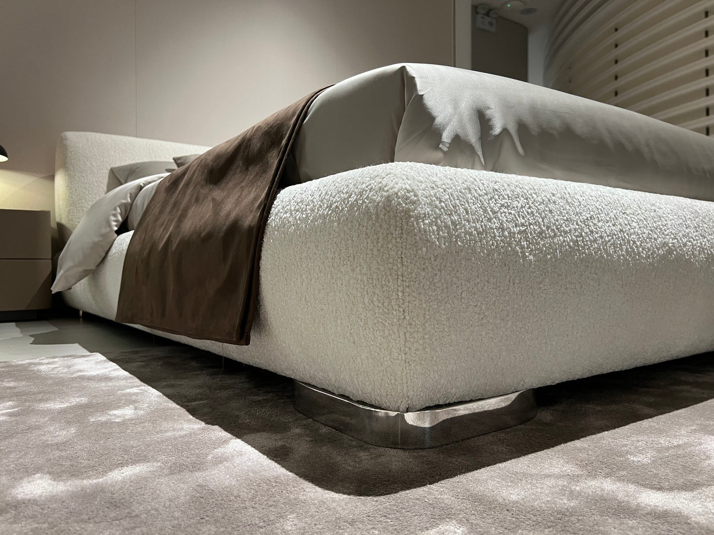 Bed 01