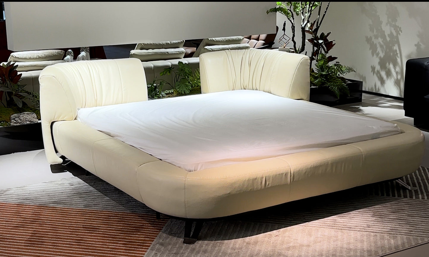 Bed  03