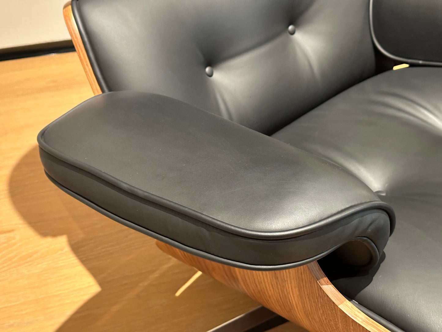 Armchair 05