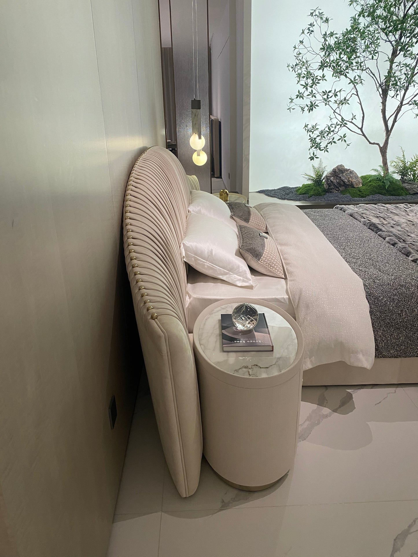Bed 10